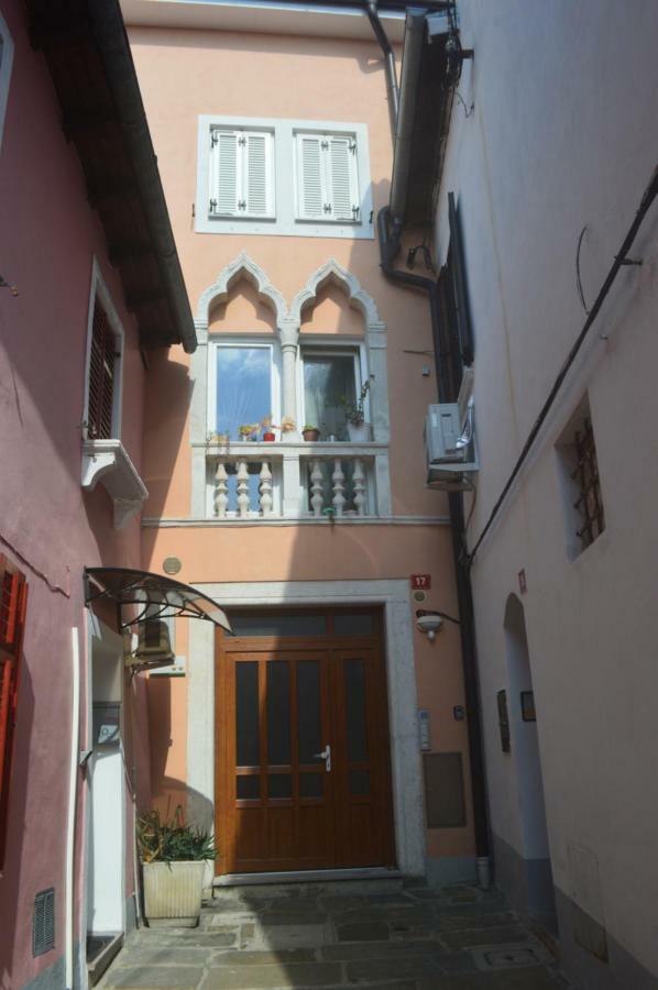 Apartment Terra, Koper Center Exterior photo
